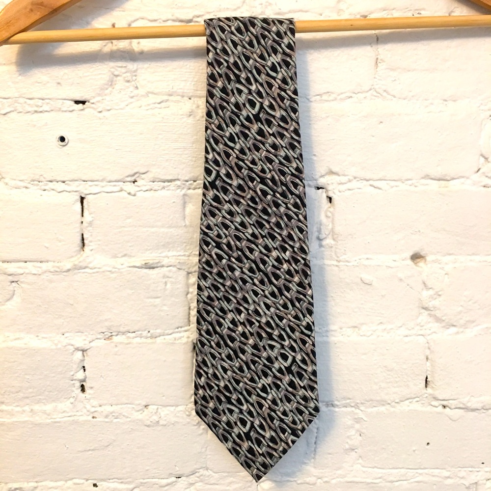 Nicole Miller vtg 1997 silk necktie black & blue chain mail print